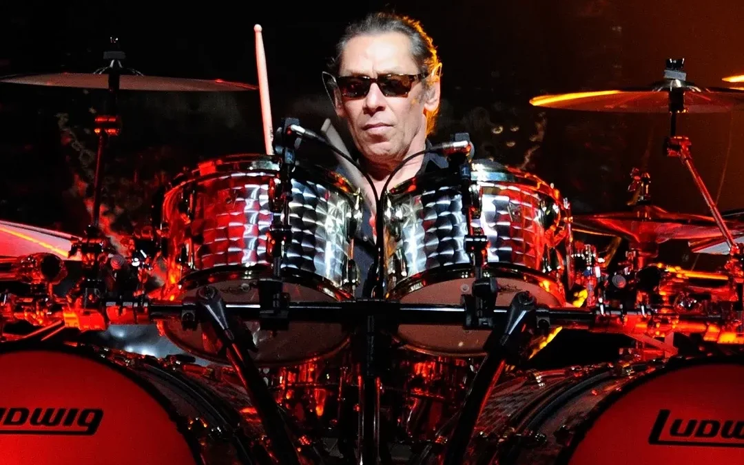 Alex Van Halen Announces ‘Brothers’ Book Signing Events